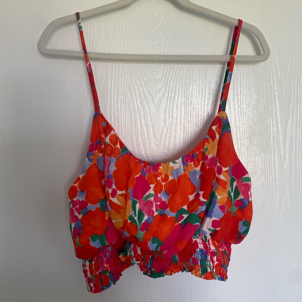 Pink Lily Tropical Floral Crop Top